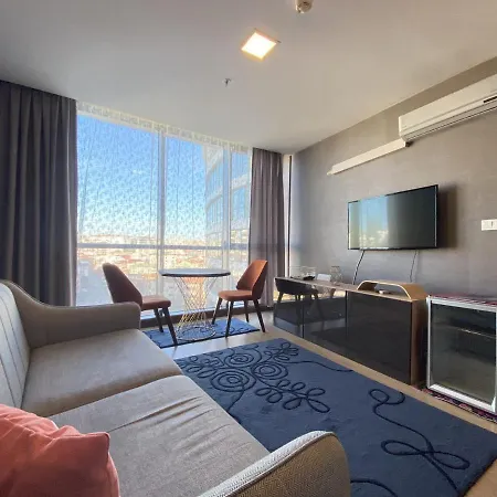 Sleek Flat In Atasehir * Istambul