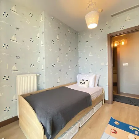 Sleek Flat In Atasehir Istambul
